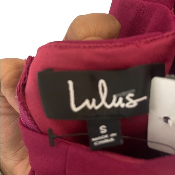 Lulu’s Backless Maxi dress - Picture 5 of 6